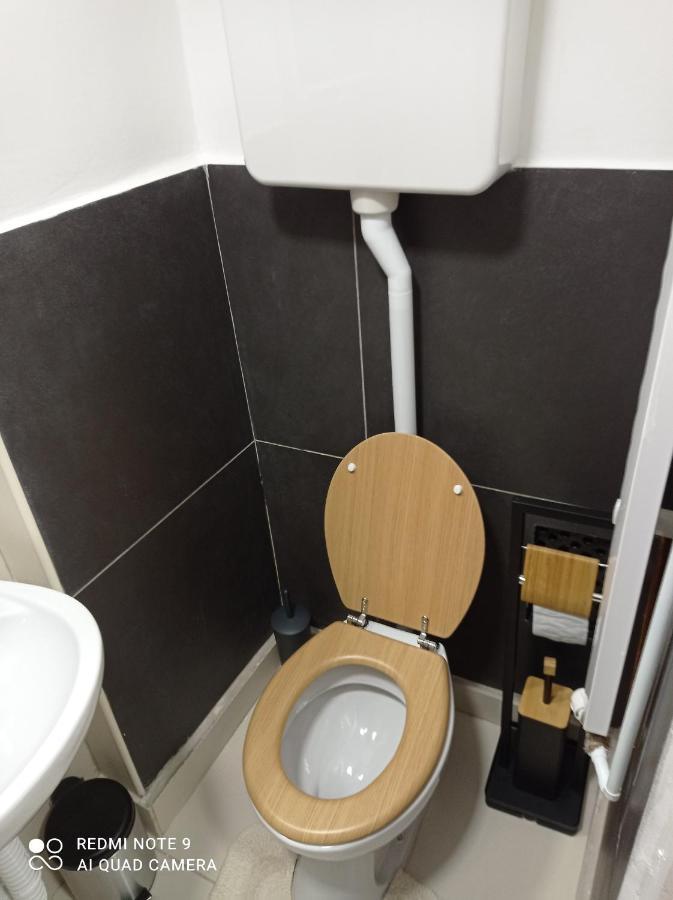 7 Days Premium Apartment 2 Subotica Eksteriør billede